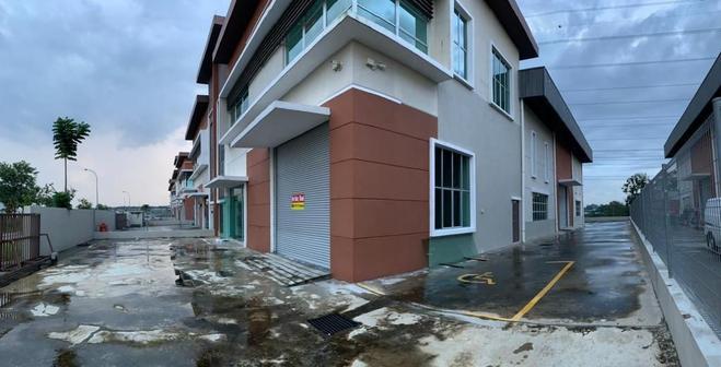 Semi-D Factory For Sale in Tampoi Johor