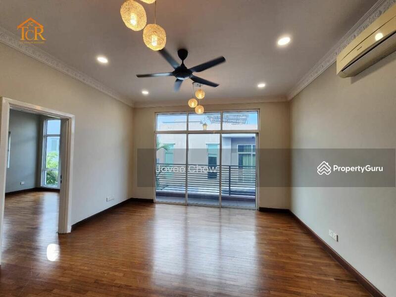 Semi-detached House For Sale in Setia Alam Selangor - Image 11