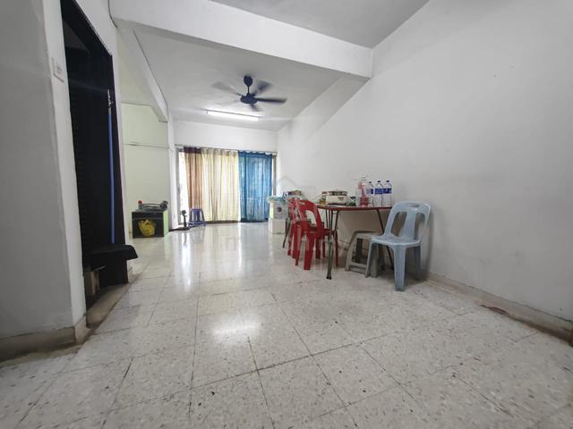 2-sty Terrace/Link House For Sale in Seri Kembangan Selangor