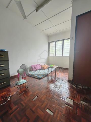 2-sty Terrace/Link House For Sale in Seri Kembangan Selangor - Image 7