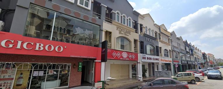 Shop For Rent in Kota Damansara Selangor - Image 5