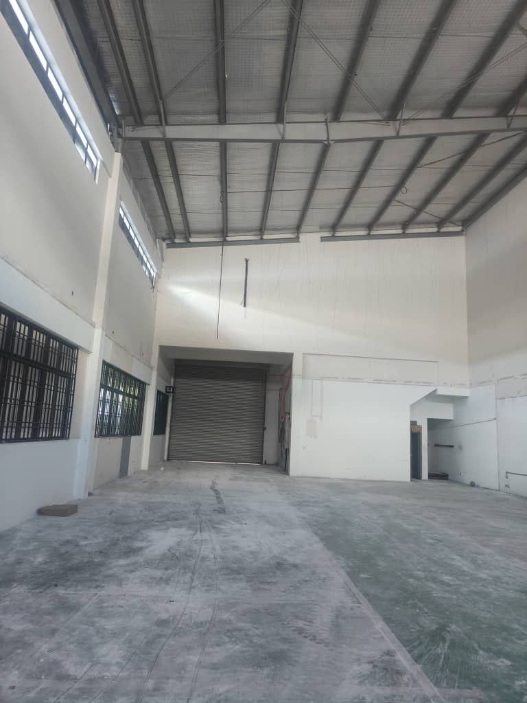 Semi-D Factory For Rent in Ulu Tiram Johor - Image 2