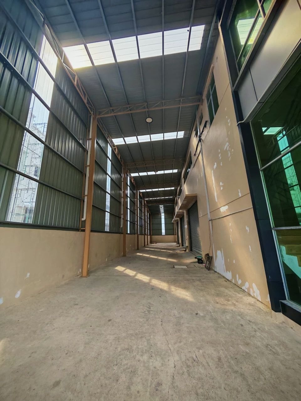 Semi-D Factory For Rent in Senai Johor - Image 8