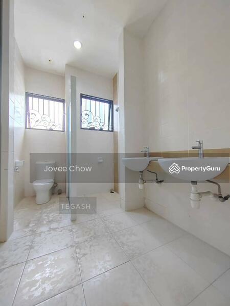 2-sty Terrace/Link House For Sale in Setia Alam Selangor - Image 9