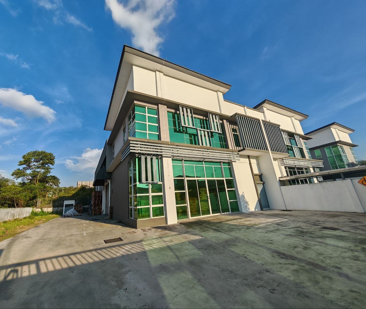 Semi-D Factory For Sale in Johor Bahru Johor