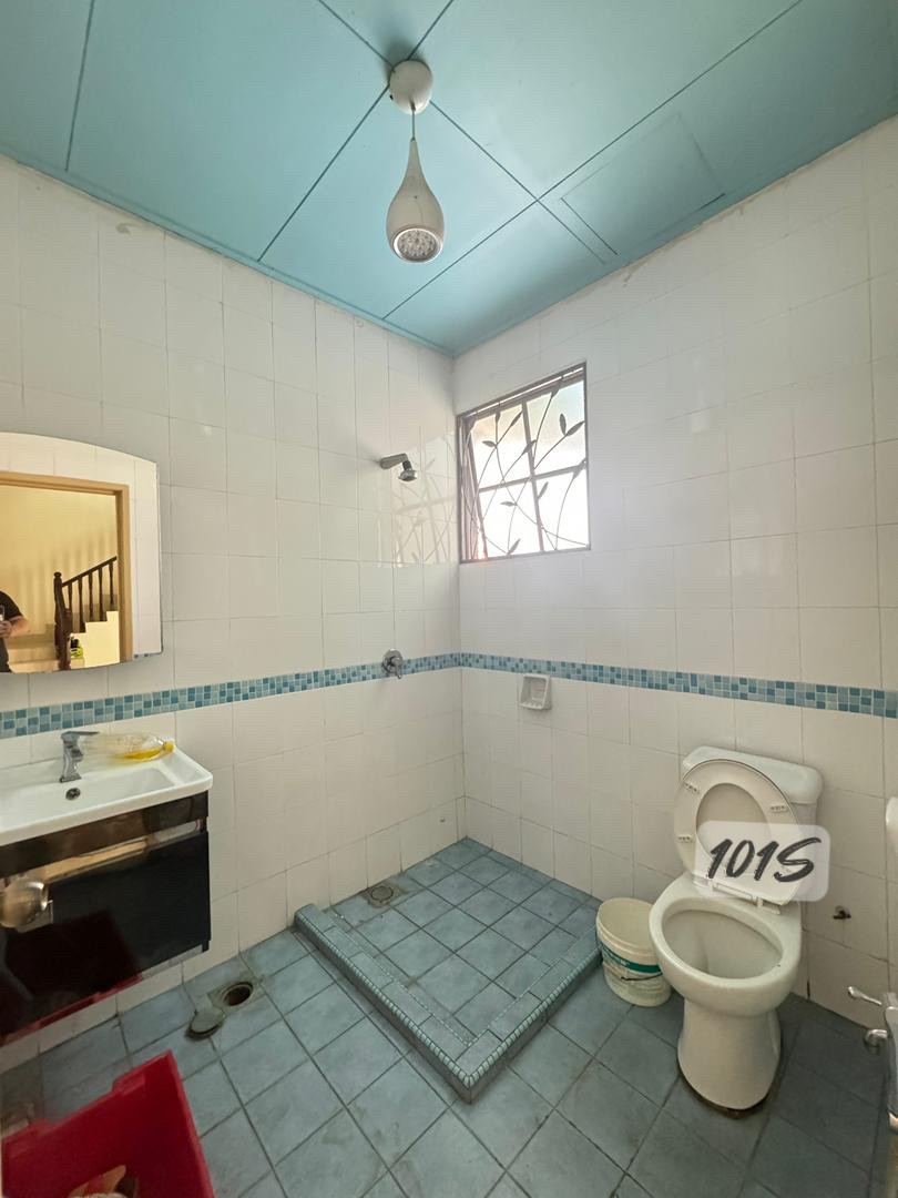 Semi-detached House For Sale in Kota Kemuning Selangor - Image 18