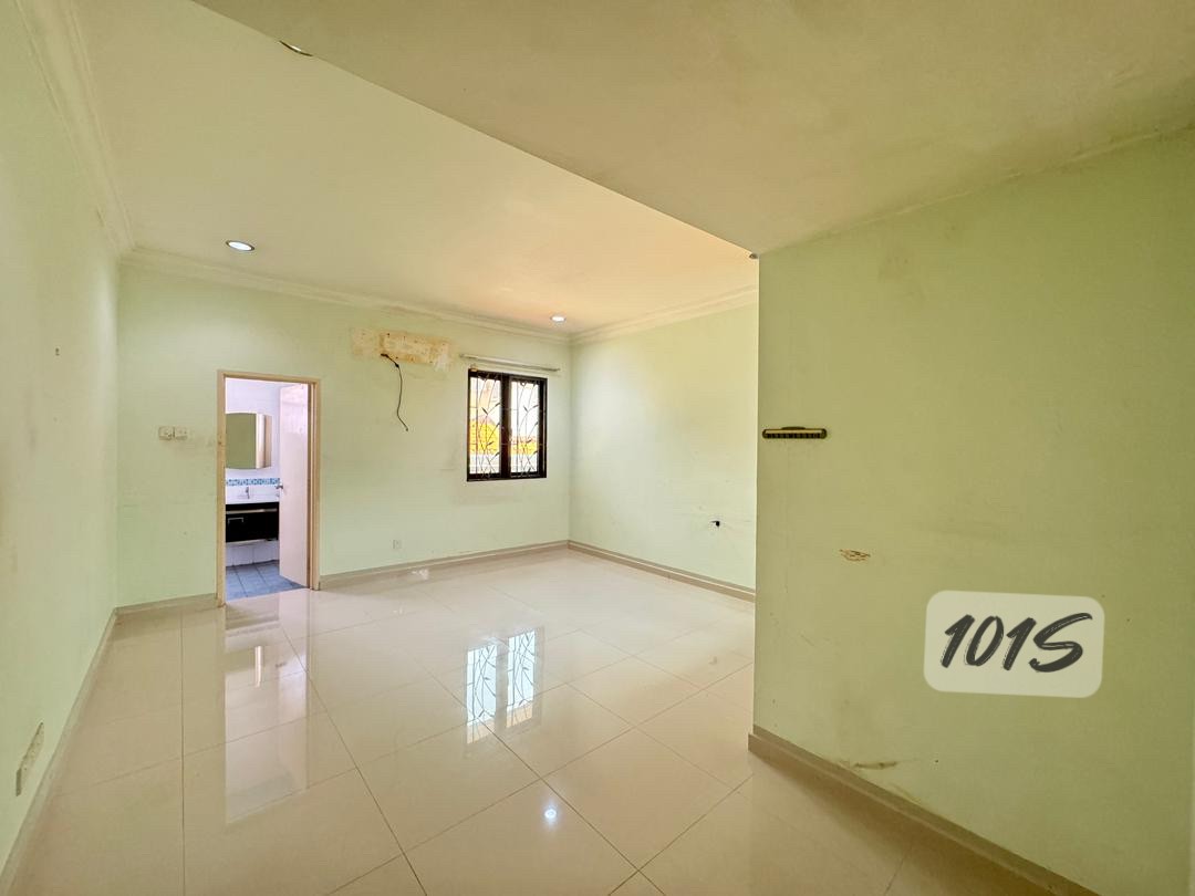 Semi-detached House For Sale in Kota Kemuning Selangor - Image 16