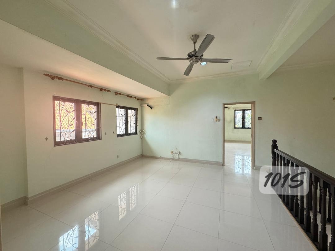 Semi-detached House For Sale in Kota Kemuning Selangor - Image 14