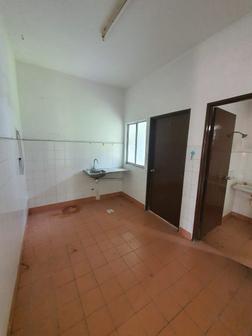2-sty Terrace/Link House For Sale in Seri Kembangan Selangor - Image 8