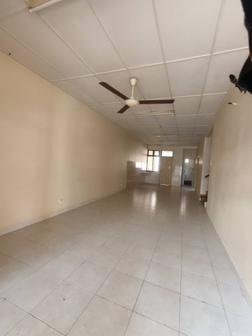 2-sty Terrace/Link House For Sale in Ulu Tiram Johor - Image 6
