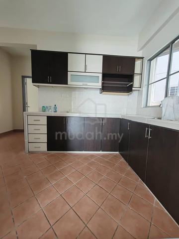 Condominium For Rent in Puchong Selangor - Image 10