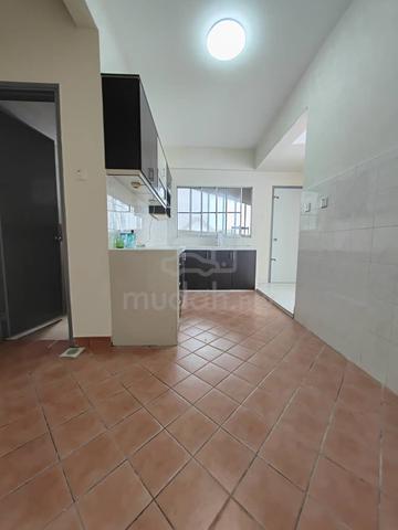 Condominium For Rent in Puchong Selangor - Image 11