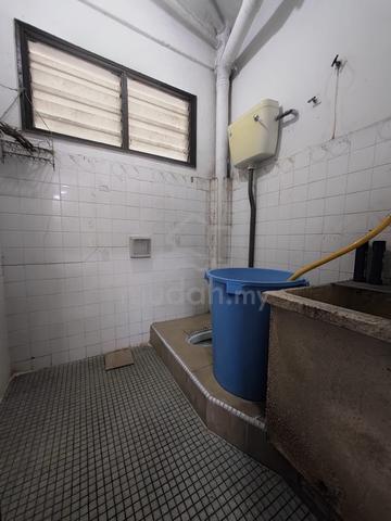 2-sty Terrace/Link House For Sale in Seri Kembangan Selangor - Image 11