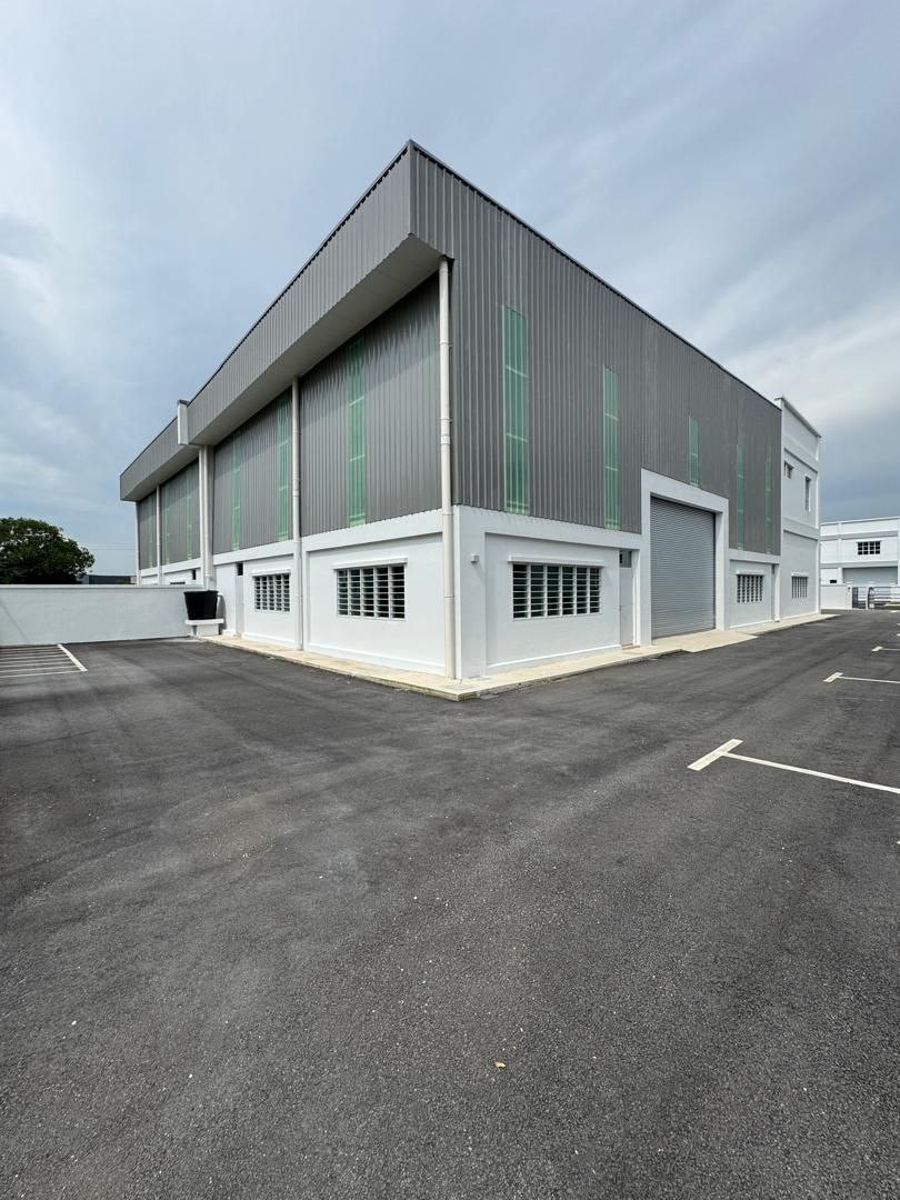 Semi-D Factory For Rent in Senai Johor - Image 8