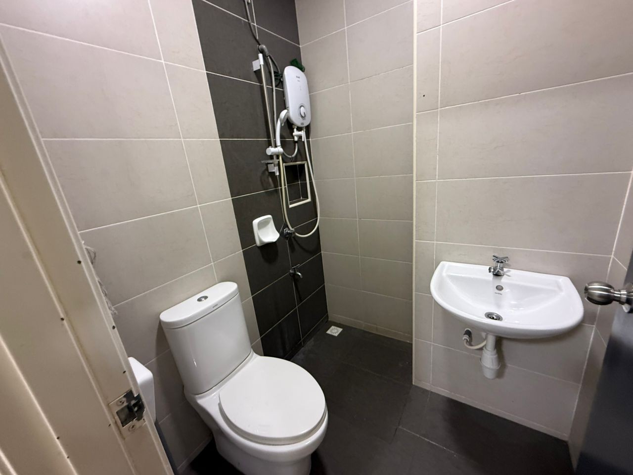 2-sty Terrace/Link House For Sale in Skudai Johor - Image 12