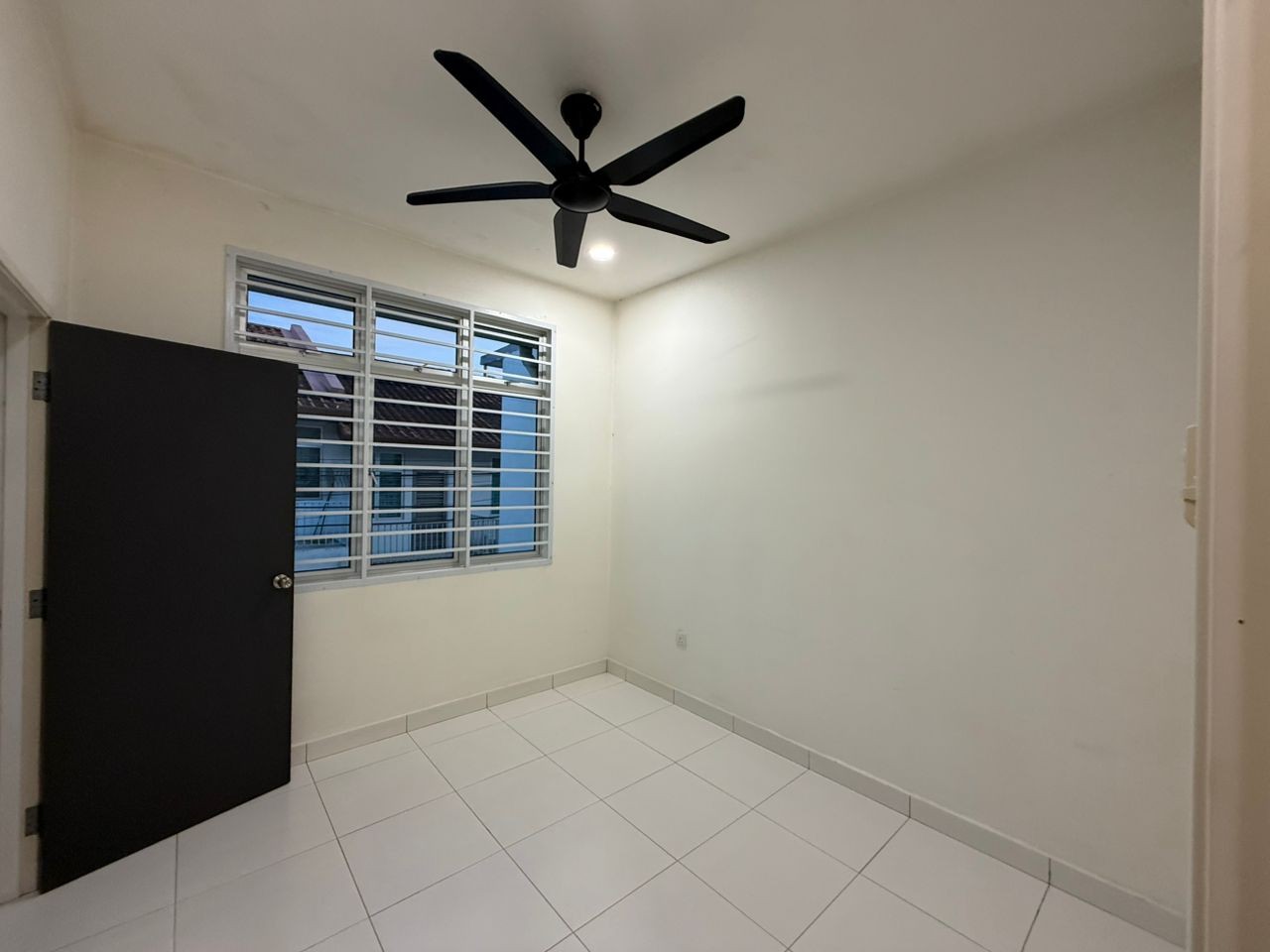 2-sty Terrace/Link House For Sale in Skudai Johor - Image 9