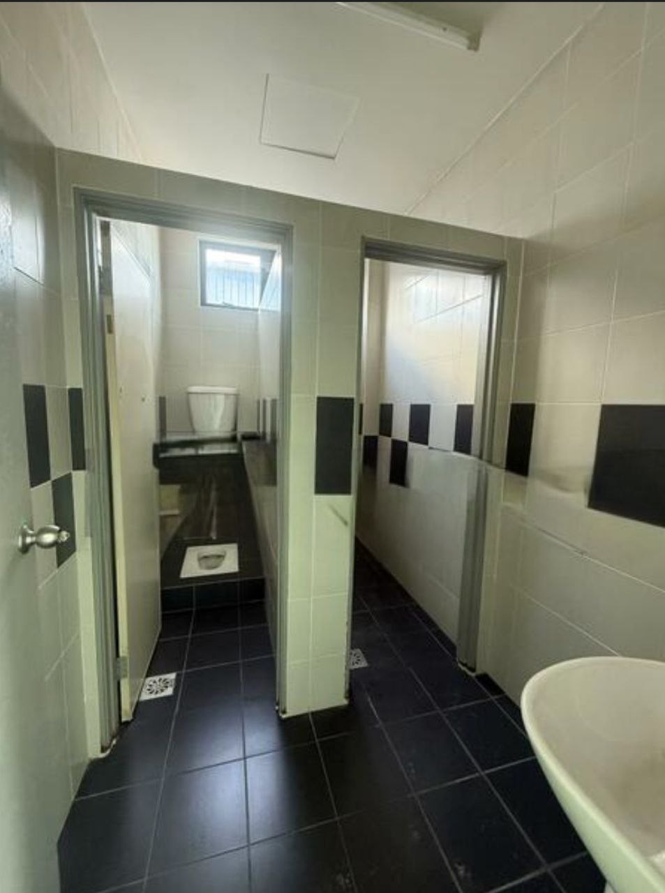 Semi-D Factory For Rent in Gelang Patah Johor - Image 8