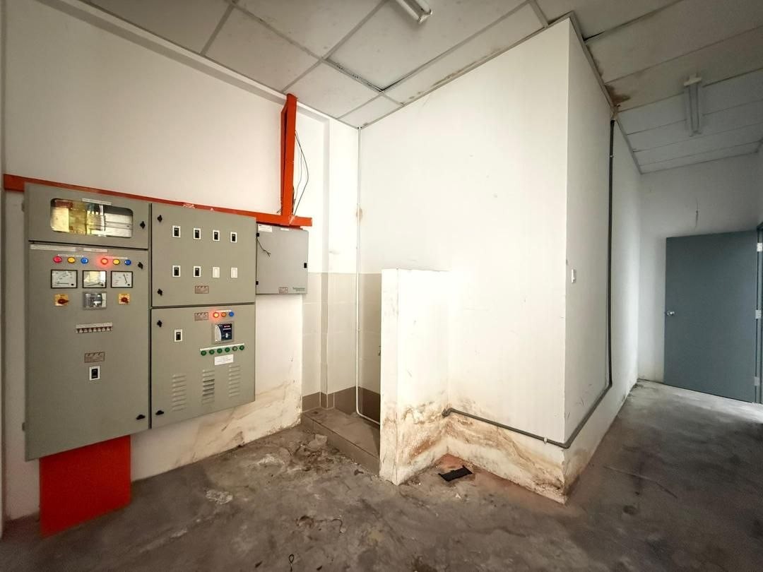 Semi-D Factory For Rent in Skudai Johor - Image 7