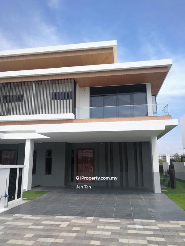 Semi-detached House For Sale in Telok Panglima Garang Selangor - Image 13