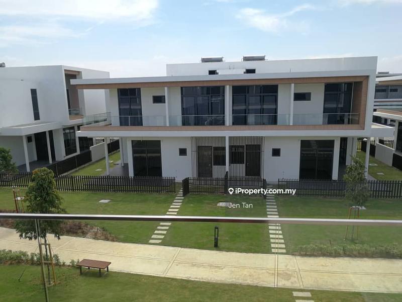 Semi-detached House For Sale in Telok Panglima Garang Selangor - Image 16