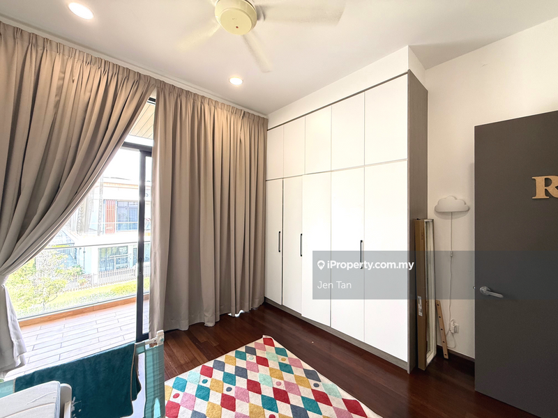 Semi-detached House For Sale in Telok Panglima Garang Selangor - Image 8