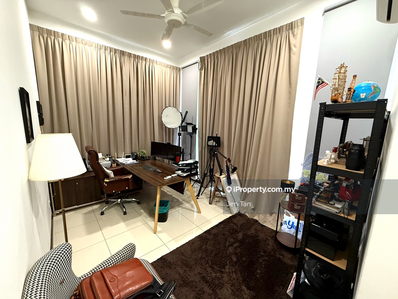 Semi-detached House For Sale in Telok Panglima Garang Selangor - Image 12