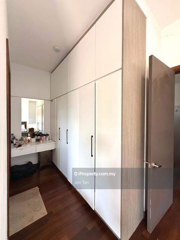 Semi-detached House For Sale in Telok Panglima Garang Selangor - Image 7
