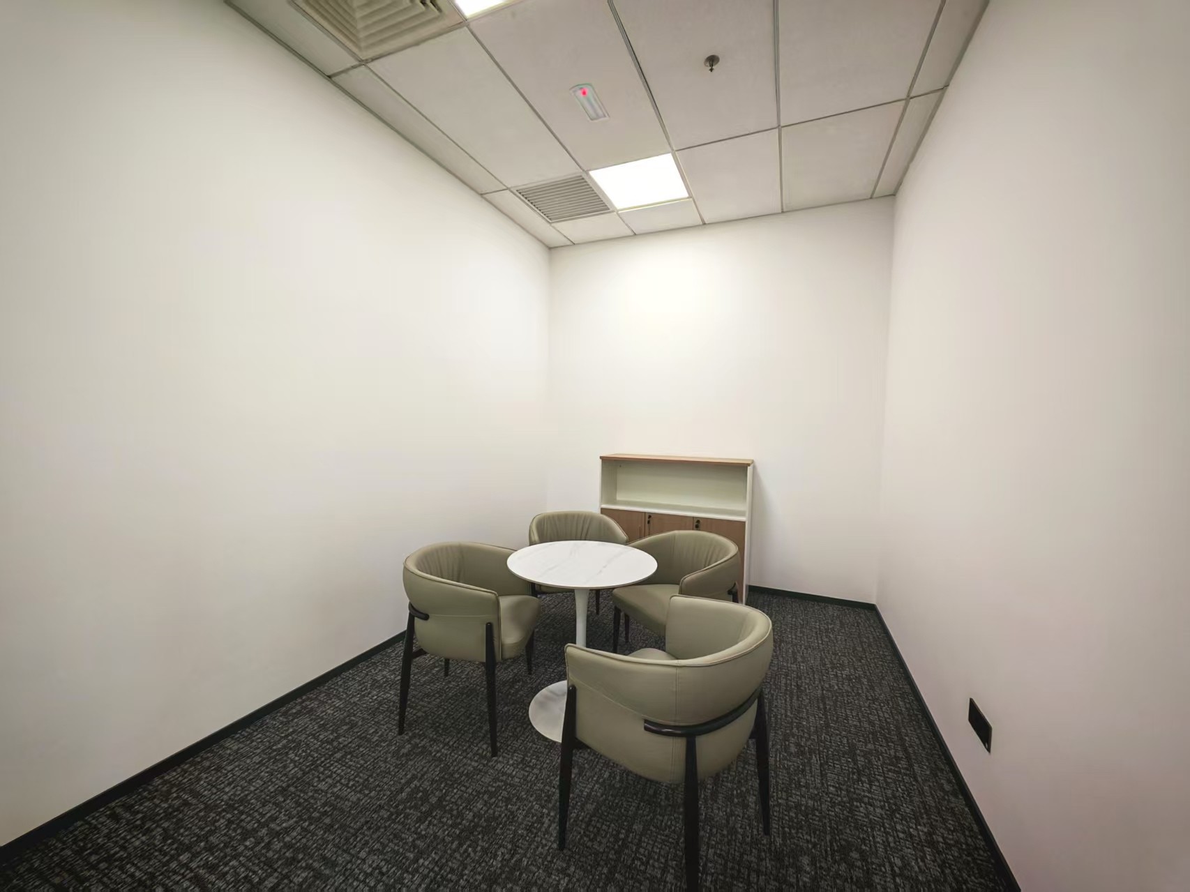 Office For Rent in KLCC Wilayah Persekutuan Kuala Lumpur - Image 6
