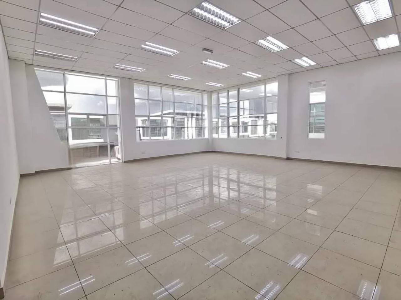Semi-D Factory For Rent in Ulu Tiram Johor - Image 15