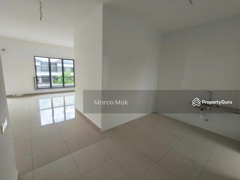 Townhouse For Rent in Setia Alam Selangor - Image 9