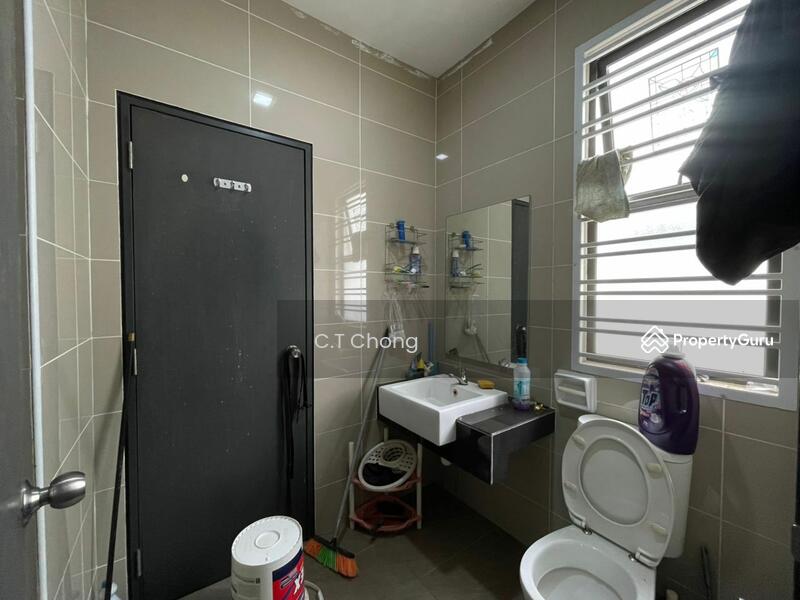 2-sty Terrace/Link House For Sale in Johor Bahru Johor - Image 9