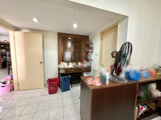 Condominium For Rent in Mont Kiara Wilayah Persekutuan Kuala Lumpur - Image 11