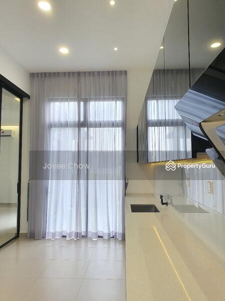 Semi-detached House For Sale in Setia Alam Selangor - Image 12