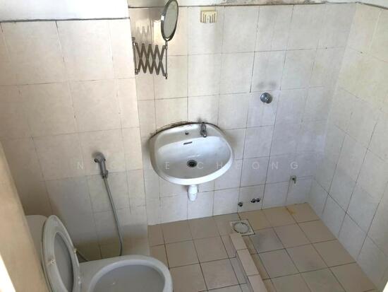Condominium For Sale in Kota Damansara Selangor - Image 8