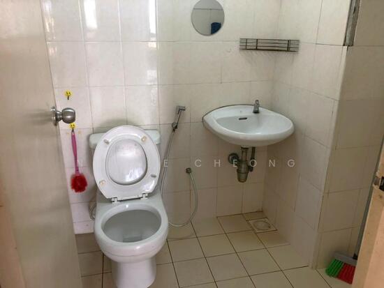 Condominium For Sale in Kota Damansara Selangor - Image 9