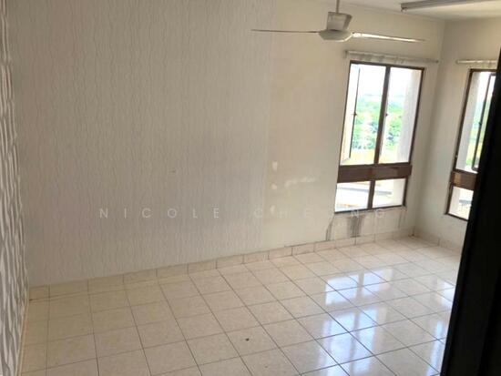 Condominium For Sale in Kota Damansara Selangor - Image 7