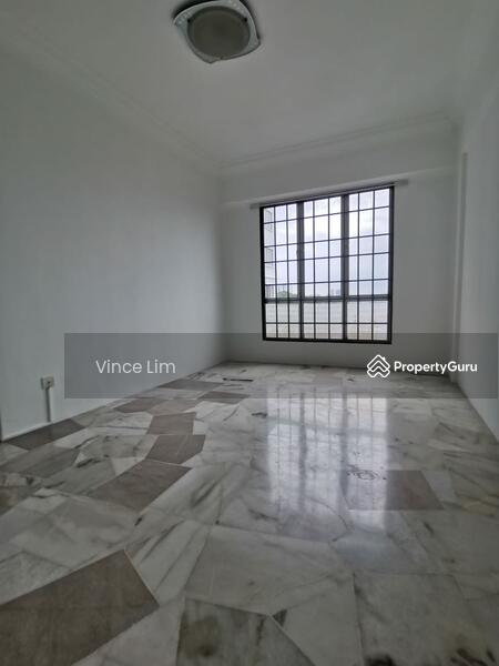 Condominium For Sale in Seri Kembangan Selangor - Image 8