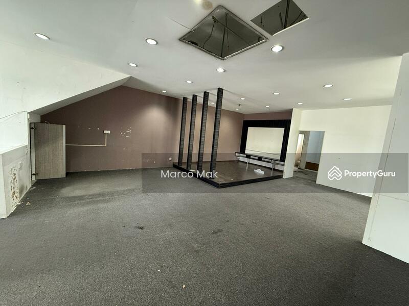 Shop Office For Rent in Rawang Selangor - Image 10
