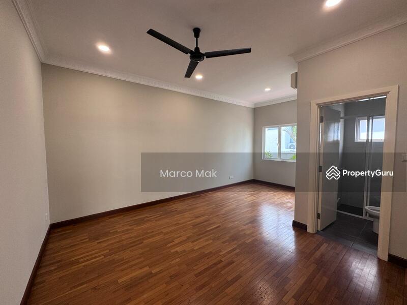 Semi-detached House For Sale in Setia Alam Selangor - Image 5