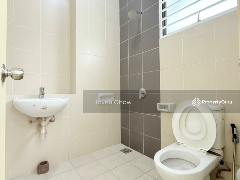 2.5-sty Terrace/Link House For Sale in Setia Alam Selangor - Image 13