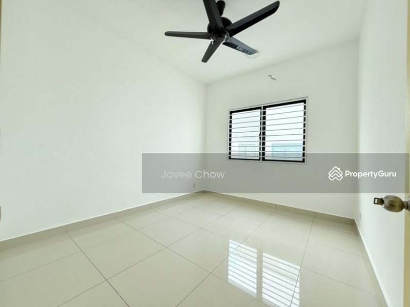 2.5-sty Terrace/Link House For Sale in Setia Alam Selangor - Image 9