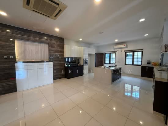 Bungalow For Sale in Johor Bahru Johor - Image 11