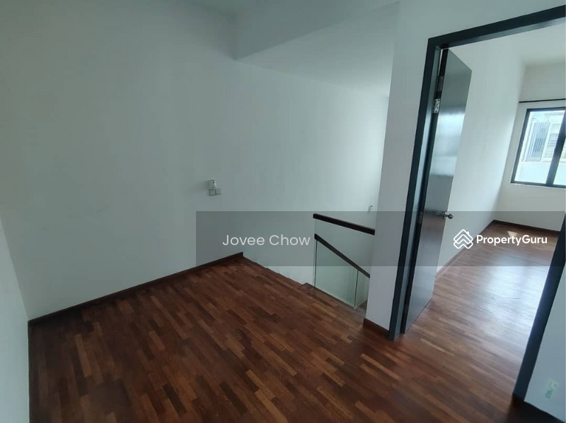 Semi-detached House For Sale in Setia Alam Selangor - Image 10